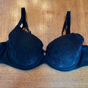 Victoria’s Secret Body by Victoria Lined Demi Bra | 34D